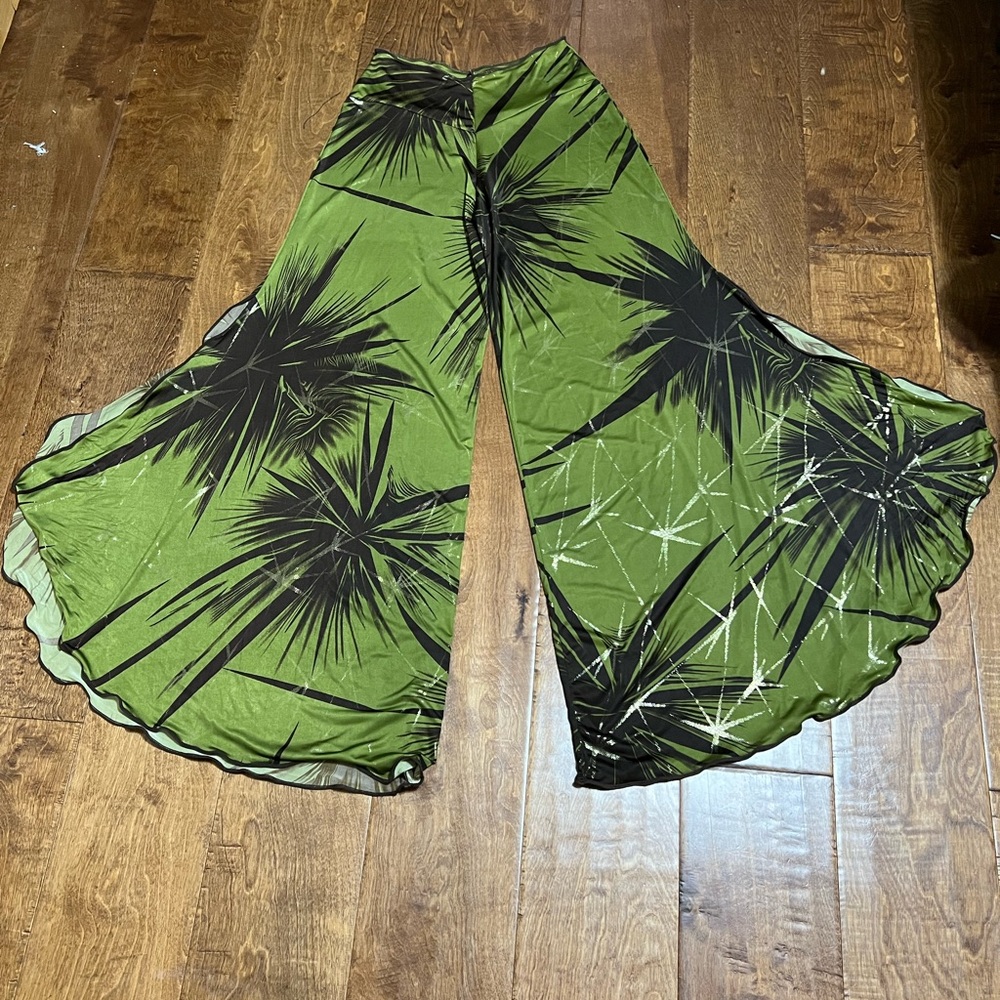 Green Palm Print Flare Pants